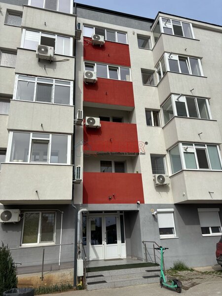 Aparatorii Patriei metrou - Garsoniera - Mutare imediata